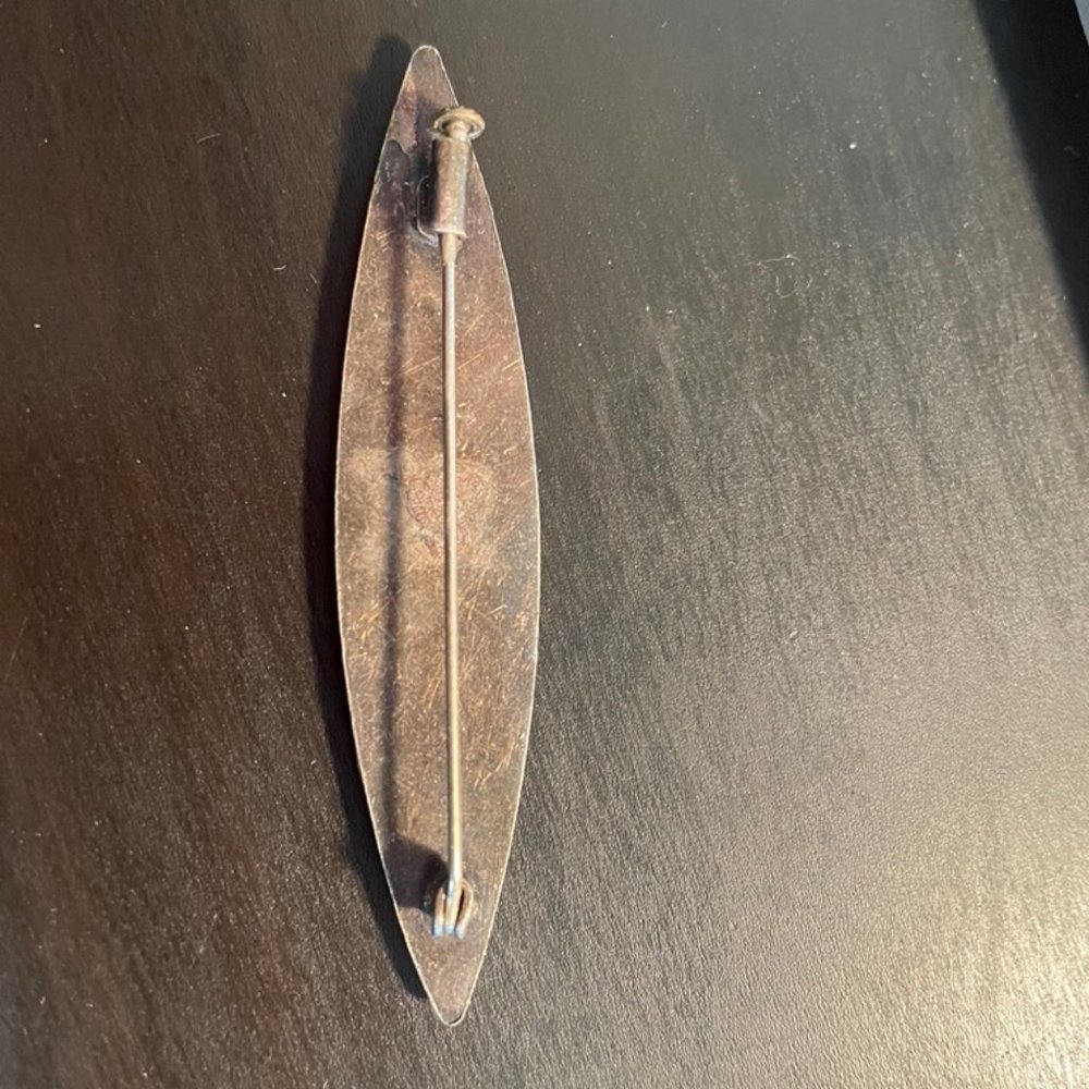 Retro Brooch - Picture 2 of 2